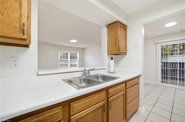 604 Rue Saint La Rogue, Chesapeake, VA 23320