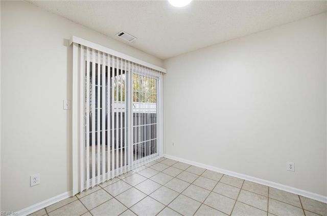 604 Rue Saint La Rogue, Chesapeake, VA 23320