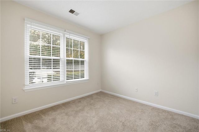 604 Rue Saint La Rogue, Chesapeake, VA 23320