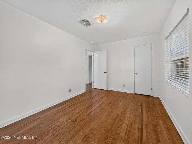 6306 ROMILLY Drive S, Jacksonville, FL 32210
