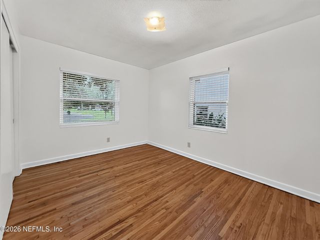 6306 ROMILLY Drive S, Jacksonville, FL 32210