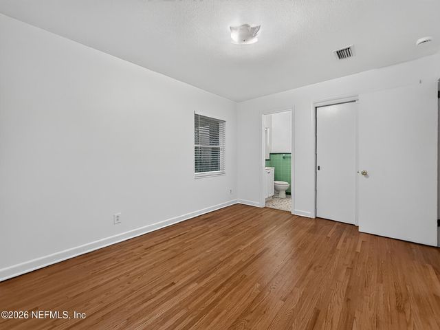 6306 ROMILLY Drive S, Jacksonville, FL 32210