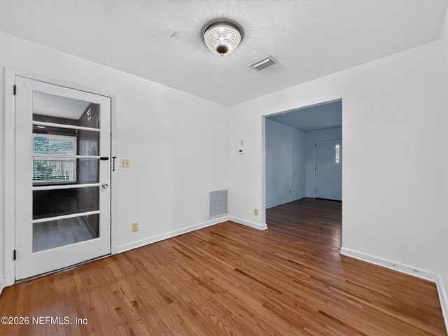 6306 ROMILLY Drive S, Jacksonville, FL 32210