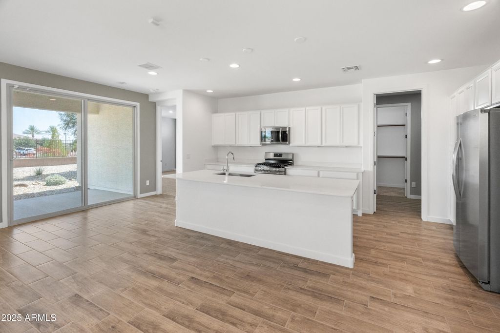 17383 W CHAMA Drive, Surprise, AZ 85387 — photo 4