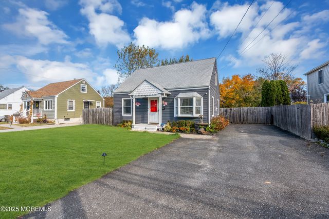 37 New Brunswick Avenue, Matawan, NJ 07747