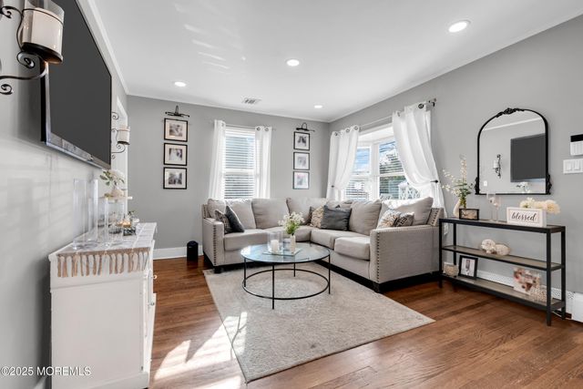 37 New Brunswick Avenue, Matawan, NJ 07747