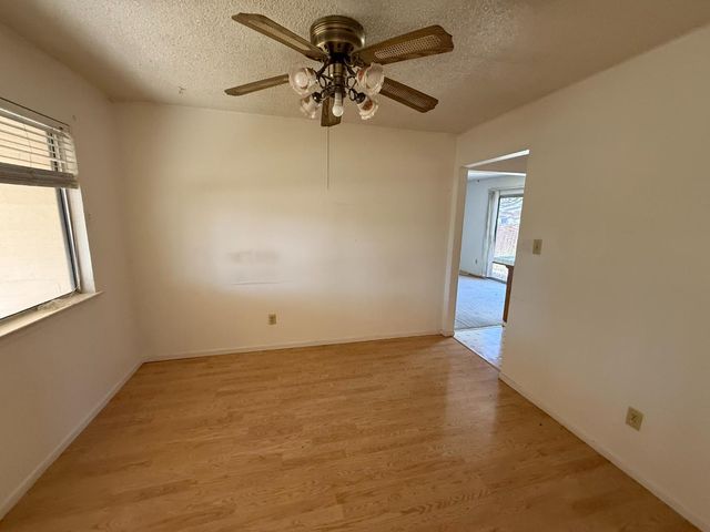 227 Sepulveda Dr, Stockton, CA 95210