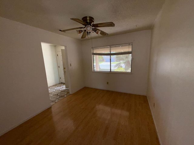 227 Sepulveda Dr, Stockton, CA 95210