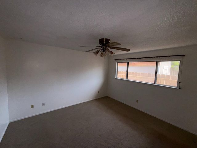 227 Sepulveda Dr, Stockton, CA 95210