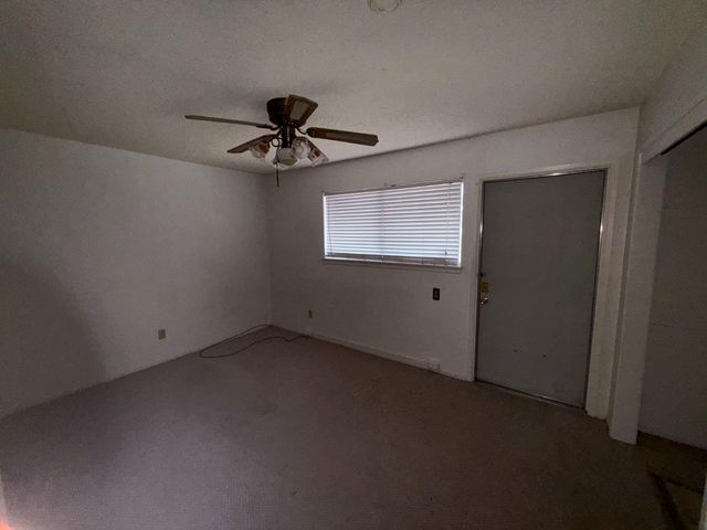 227 Sepulveda Dr, Stockton, CA 95210
