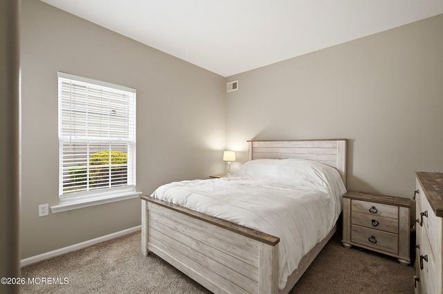 142 Eleanor Road, Manchester, NJ 08759