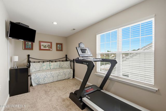 142 Eleanor Road, Manchester, NJ 08759