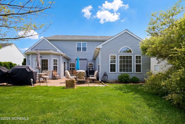 142 Eleanor Road, Manchester, NJ 08759
