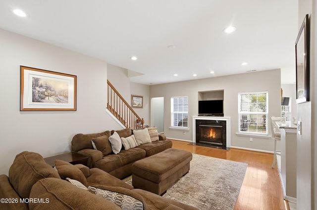 142 Eleanor Road, Manchester, NJ 08759