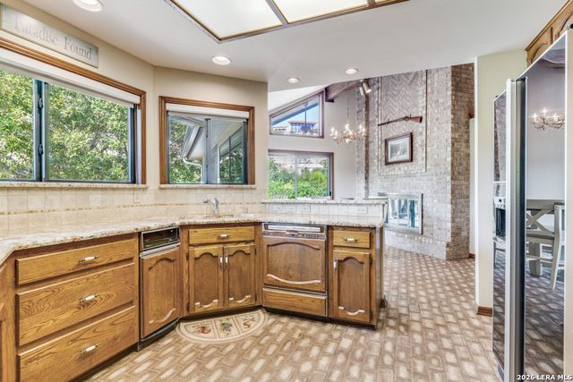 122 Cliffdwellers Path, Boerne, TX 78006
