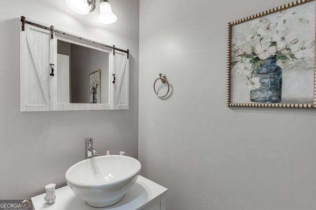 7804 Keepsake Lane, Flowery Branch, GA 30542