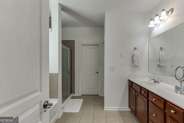 7804 Keepsake Lane, Flowery Branch, GA 30542