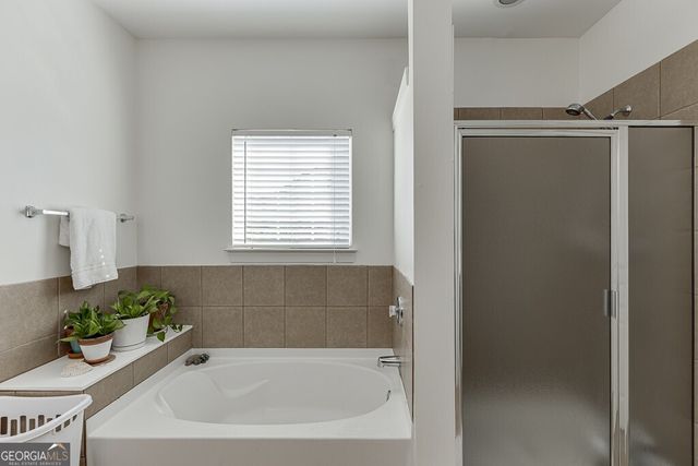 7804 Keepsake Lane, Flowery Branch, GA 30542