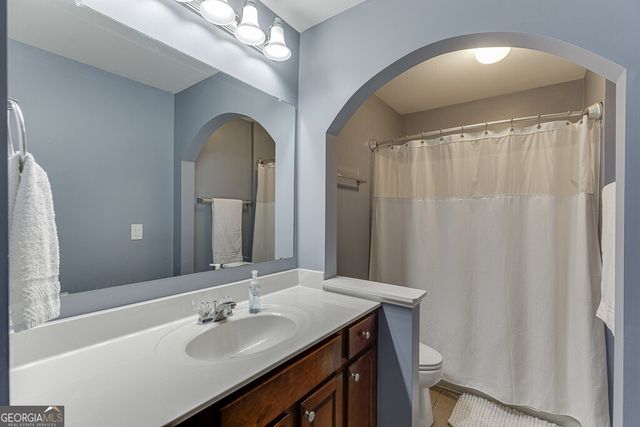 7804 Keepsake Lane, Flowery Branch, GA 30542