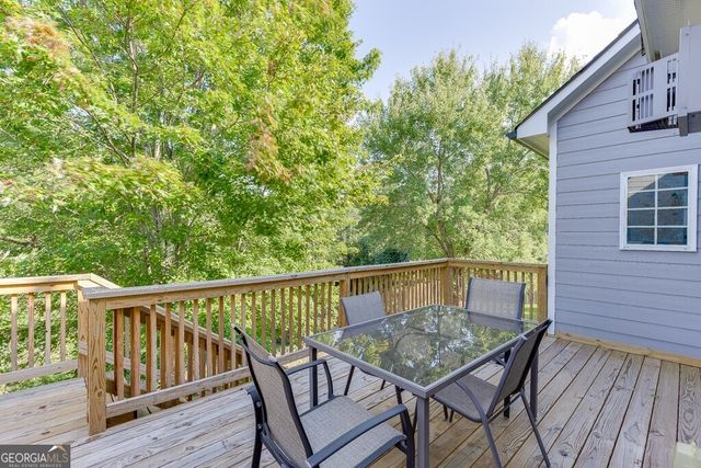 7804 Keepsake Lane, Flowery Branch, GA 30542