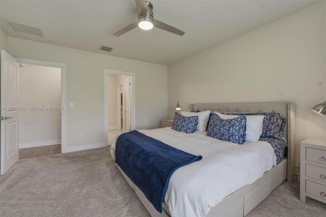 3141 Poinciana St, Lauderdale Lakes, FL 33311