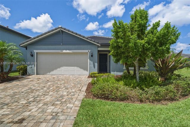 3141 Poinciana St, Lauderdale Lakes, FL 33311