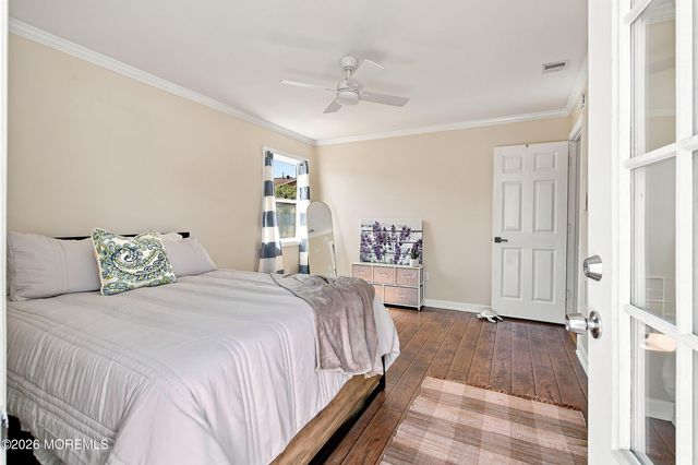 402 5th Street, Waretown, NJ 08758