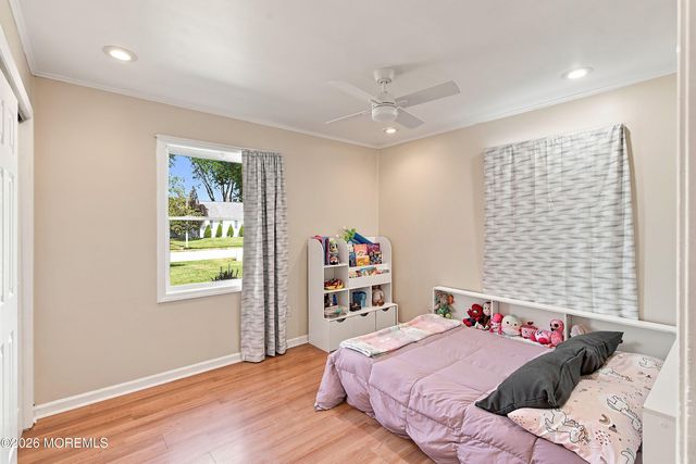 402 5th Street, Waretown, NJ 08758
