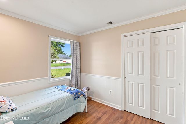 402 5th Street, Waretown, NJ 08758
