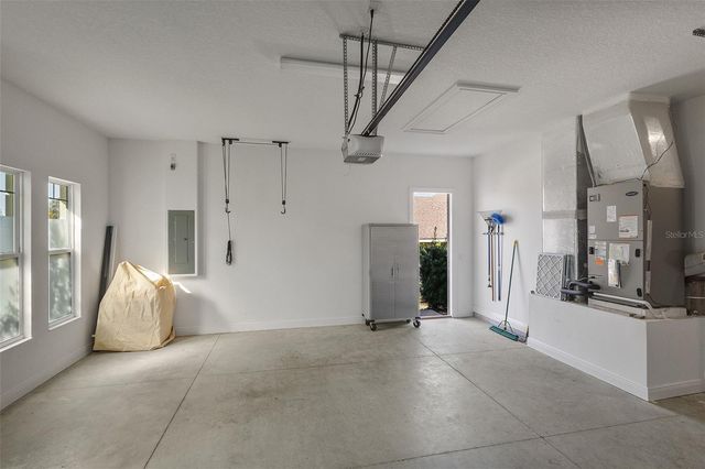 5090 GREENS DRIVE, Lady Lake, FL 32159