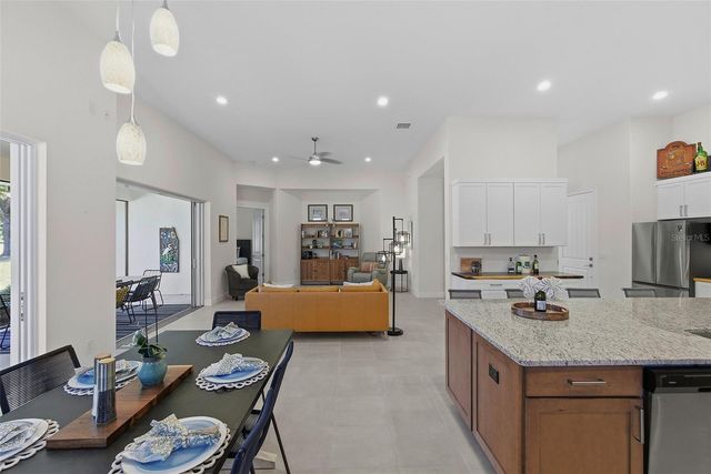 5090 GREENS DRIVE, Lady Lake, FL 32159