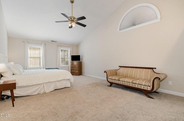 1610 E Hardscrabble Drive, Hillsborough, NC 27278