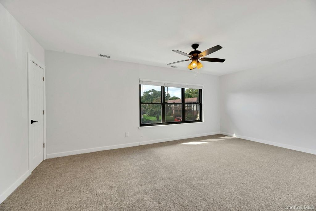 63 Bailey Court 63, Middle Island, NY 11953 — photo 3