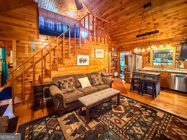 141 Cady Lane, Cleveland, GA 30528