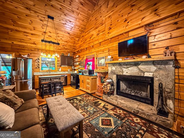 141 Cady Lane, Cleveland, GA 30528