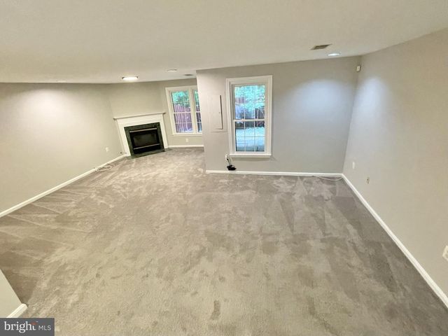 6252 WINDHAM HILL RUN, Alexandria, VA 22315