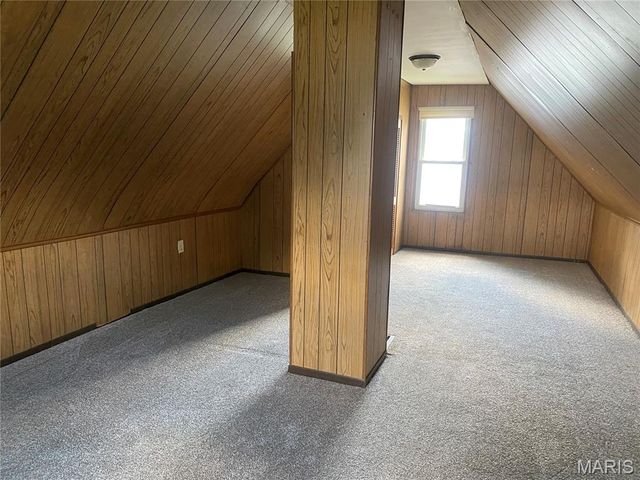 1024 La Salle Street, Belleville, IL 62221