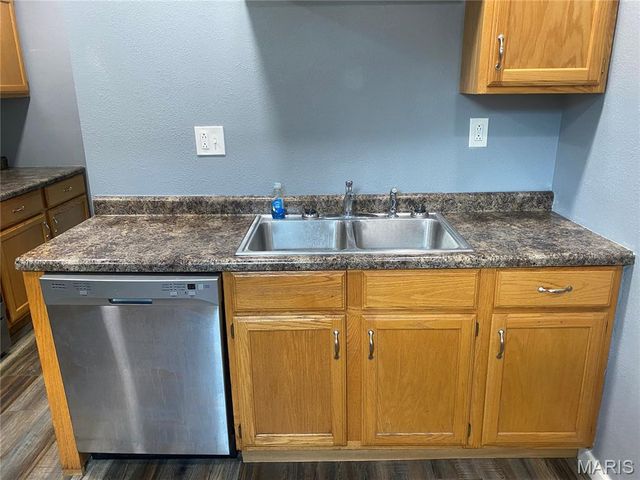 1024 La Salle Street, Belleville, IL 62221