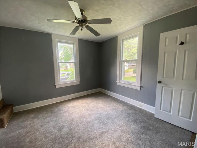 1024 La Salle Street, Belleville, IL 62221