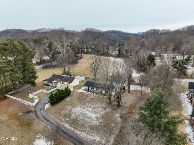 100 Grubb Lane, Bristol, TN 37620