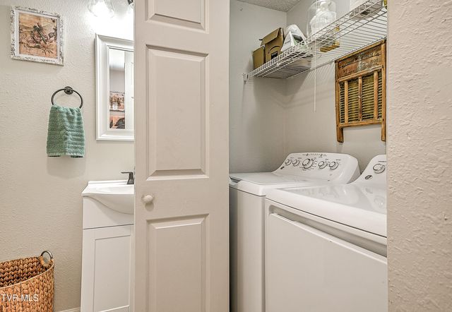 100 Grubb Lane, Bristol, TN 37620