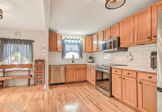 100 Grubb Lane, Bristol, TN 37620