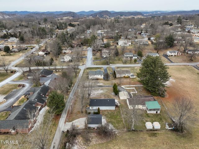 100 Grubb Lane, Bristol, TN 37620