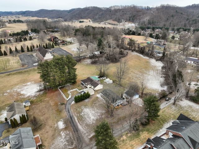 100 Grubb Lane, Bristol, TN 37620