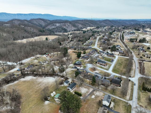 100 Grubb Lane, Bristol, TN 37620