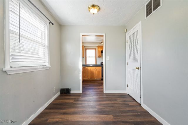 712 E 266 Street, Euclid, OH 44132