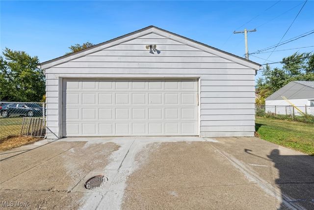 712 E 266 Street, Euclid, OH 44132