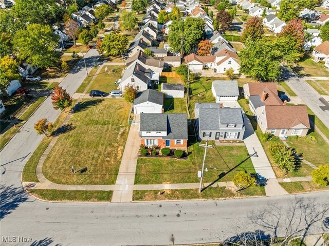 712 E 266 Street, Euclid, OH 44132