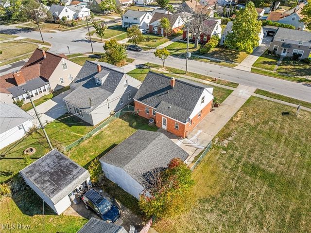 712 E 266 Street, Euclid, OH 44132