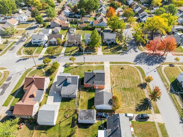 712 E 266 Street, Euclid, OH 44132